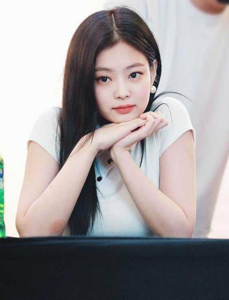 Netizen dậy sóng vì scandal bị vùi lấp của 1 sao Hàn ai ngờ là lùm xùm ảnh  cũ hé lộ quá khứ của Jennie BLACKPINK  Sao châu Á  Việt Giải Trí