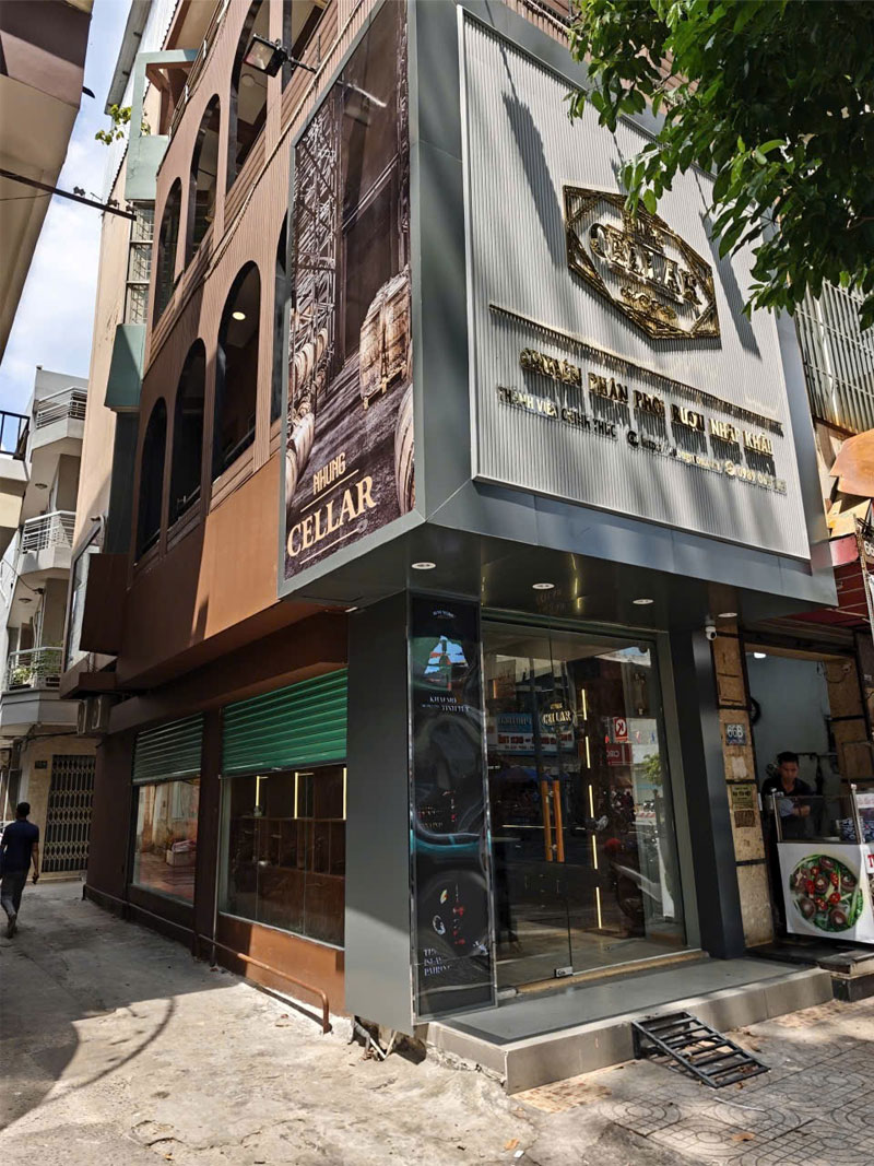 shop ruou uy tin tai tphcm cuon ruou